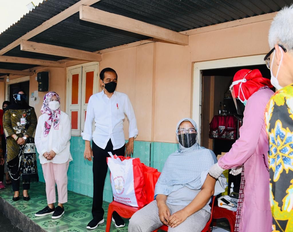 podiumnews.com-Luhut: Pemerintah Akan Terus Berlakukan PPKM